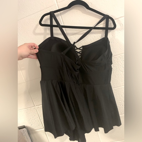 Torrid Black Wireless Swimsuit - Picture 2 of 2